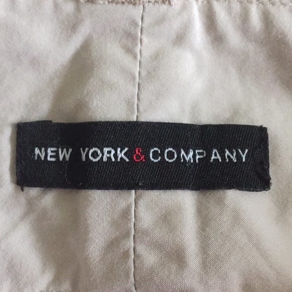 NY & Co Khaki Shorts - Size 12 - Picture 2 of 7